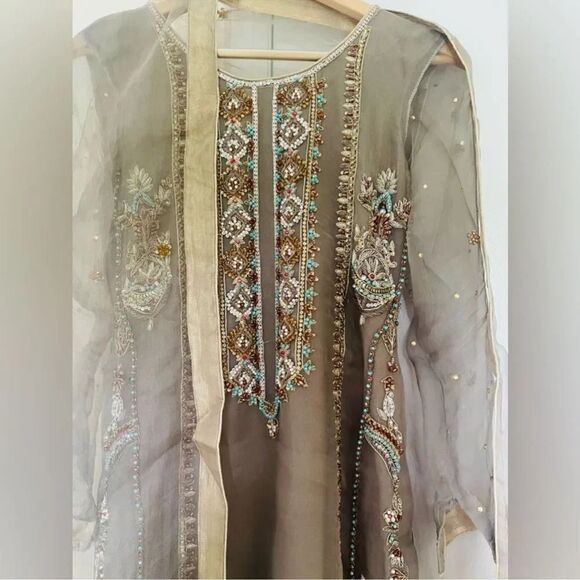 PAKISTANI CUSTOM DESIGNER FORMAL INDIAN DRESS 3 PIECE - Picture 5 of 16